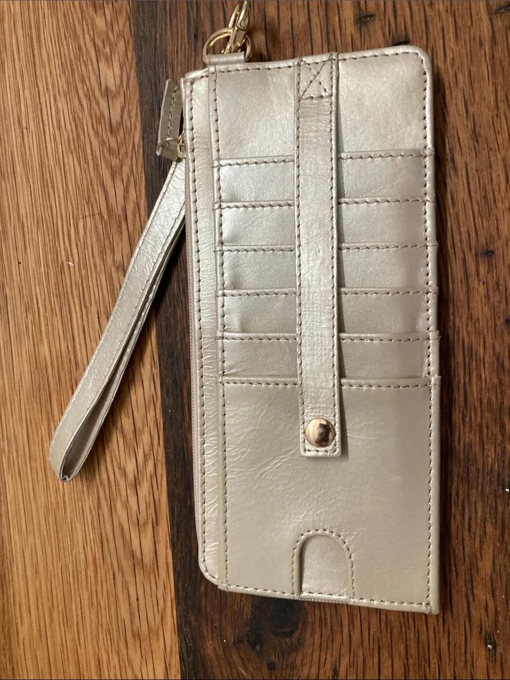 Rachel Cruz wristlet